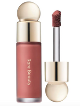 Cargar imagen en el visor de la galería, Pre orden: Rare Beauty by Selena Gomez Soft Pinch Liquid Blush