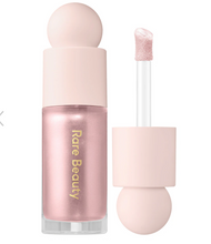 Cargar imagen en el visor de la galería, Pre orden: Rare Beauty by Selena Gomez Positive Light Liquid Luminizer Highlight