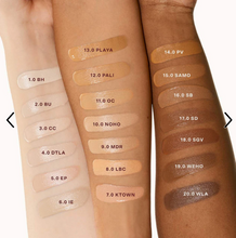 Cargar imagen en el visor de la galería, Pre orden: Tower 28 Beauty Swipe All-Over Hydrating Serum Concealer