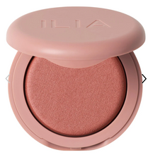 Cargar imagen en el visor de la galería, Pre orden: ILIA Soft Focus Blurring Blush - Talc-Free Powder Blush
