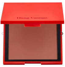 Cargar imagen en el visor de la galería, Pre orden: HUNG VANNGO BEAUTY Soft Focus Blurring Matte Powder Bronzer