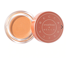Cargar imagen en el visor de la galería, Pre orden: Smashbox X Becca Under Eye Brightening Corrector