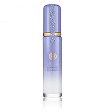 Cargar imagen en el visor de la galería, Pre orden: Luminous Dewy Skin Mist- Tatcha