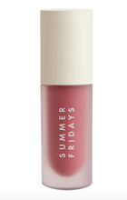 Cargar imagen en el visor de la galería, Pre orden: Summer Fridays Dream Lip Oil for Moisturizing Sheer Coverage
