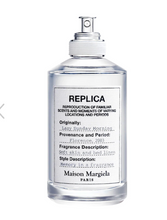 Cargar imagen en el visor de la galería, Pre orden: Maison Margiela ’REPLICA’ Lazy Sunday Morning
