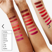 Cargar imagen en el visor de la galería, Pre orden: Glossier G Suit Soft Touch Matte Liquid Lip Crème
