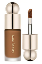Cargar imagen en el visor de la galería, Pre orden: Rare Beauty by Selena Gomez Soft Pinch Liquid Contour
