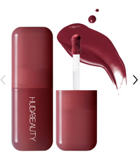Cargar imagen en el visor de la galería, Pre orden: HUDA BEAUTY  Blush Filter Soft Glow Liquid Blush
