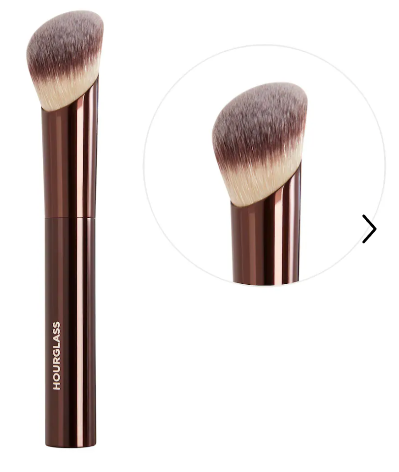 Pre orden: Hourglass  Ambient Soft Glow Foundation Brush