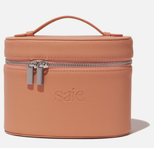 Cargar imagen en el visor de la galería, Pre orden: Saie - The Mini Vanity Case

