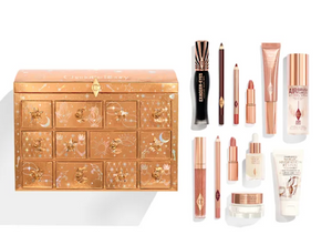 Pre orden: Charlotte Tilbury CHARLOTTE'S BEAUTY TREASURE CHEST 12 DOOR BEAUTY ADVENT CALENDAR