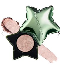 Cargar imagen en el visor de la galería, Pre orden: Marc Jacobs Beauty  Born Star Cream-to-Powder Long-Wear Eyeshadow
